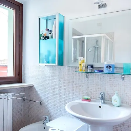 N216 - Numana, Cielo-terra Nei Vicoli A 200mt Dal Mare شقة