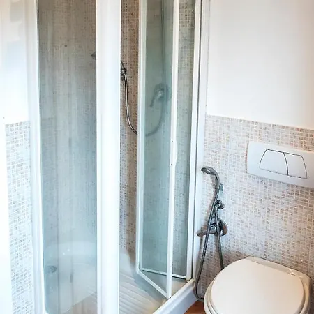 N216 - Numana, Cielo-terra Nei Vicoli A 200mt Dal Mare